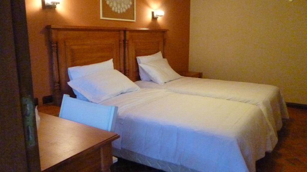 Villa Floreal Hotel Boutique Асунсион Стая снимка